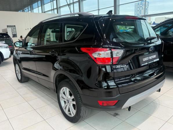 Ford Kuga II Рестайлинг с пробегом 2018 года, цена 1 795 000 рублей, 96298 км, внедорожник, Автокод Объявления