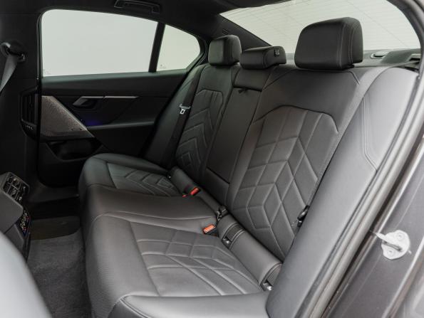 BMW 5 серии VIII (G60/G61/G68) с пробегом 2023 года, цена 7 800 000 рублей, 37655 км, седан, Автокод Объявления