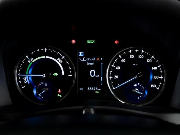 Toyota Alphard III Рестайлинг с пробегом 2018 года, цена 4 200 000 рублей, 88678 км, минивэн, Автокод Объявления