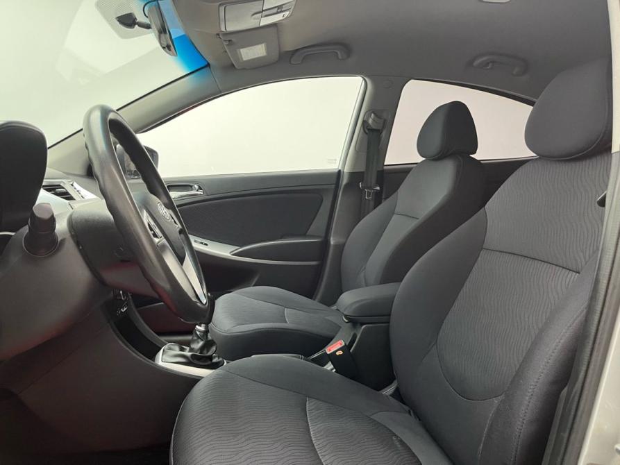 Hyundai Solaris I Мурманск  - изображение 15