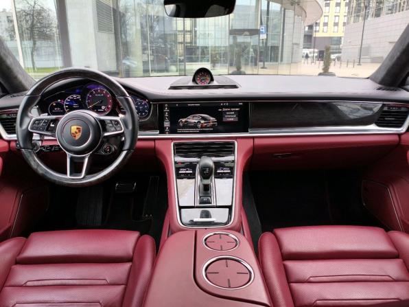 Porsche Panamera II с пробегом 2018 года, цена 9 320 000 рублей, 60000 км, фастбек, Автокод Объявления