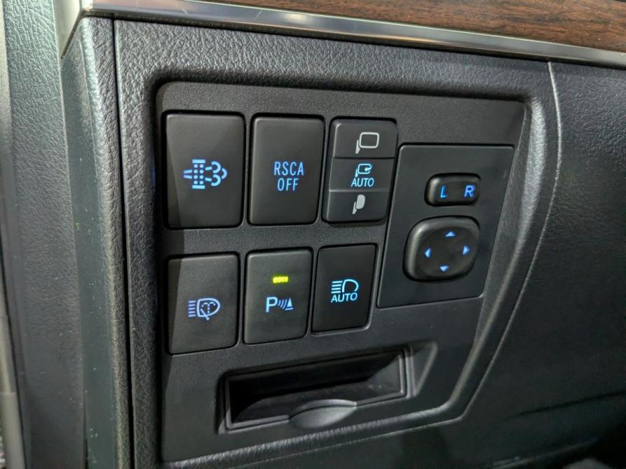 Toyota Land Cruiser 200 Series Рестайлинг 2 Химки  - изображение 23