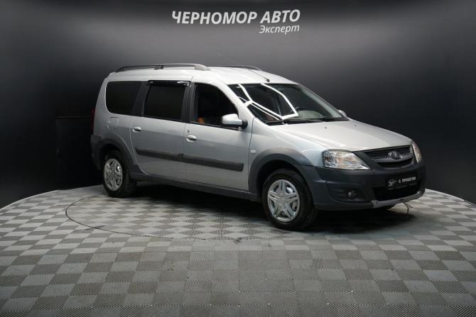 Lada (ВАЗ) Largus I с пробегом 2017 года, цена 935 000 рублей, 142767 км, универсал, Автокод Объявления