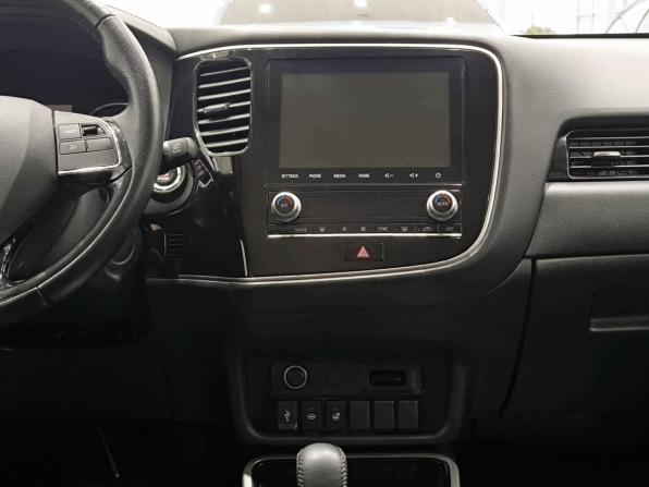Mitsubishi Outlander III Рестайлинг 3 с пробегом 2021 года, цена 2 680 000 рублей, 67135 км, внедорожник, Автокод Объявления
