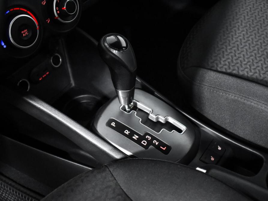 Kia Rio III Санкт-Петербург  - изображение 12