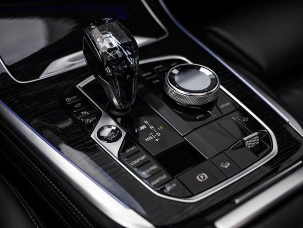 BMW X7 I (G07) с пробегом 2019 года, цена 8 819 920 рублей, 81927 км, внедорожник, Автокод Объявления