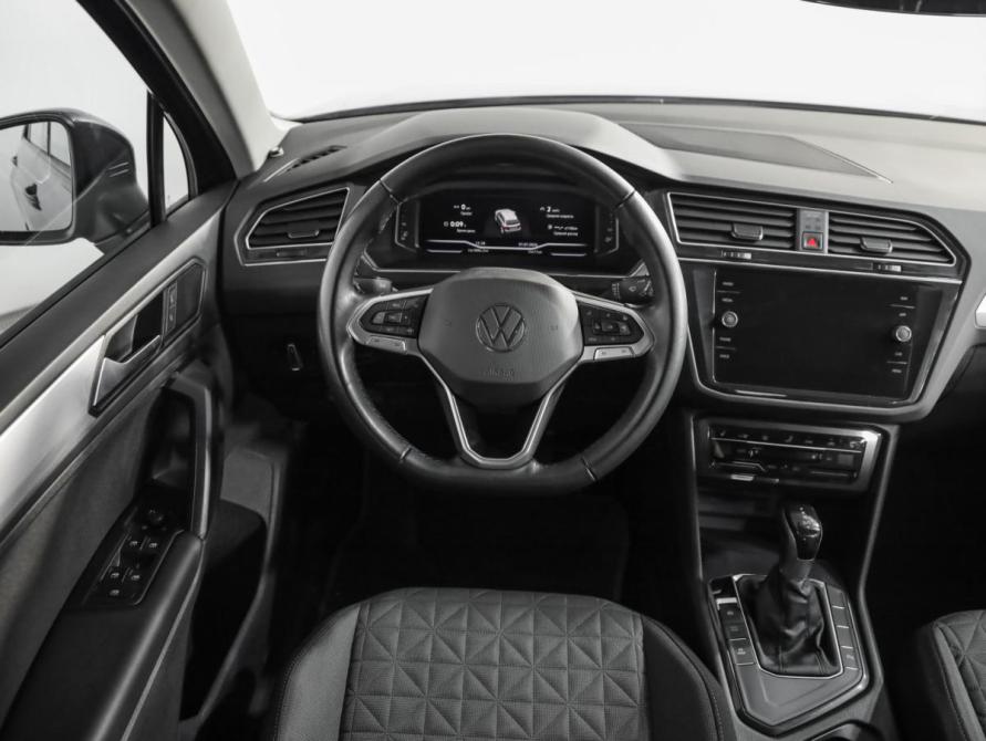 Volkswagen Tiguan II Рестайлинг Санкт-Петербург  - изображение 12