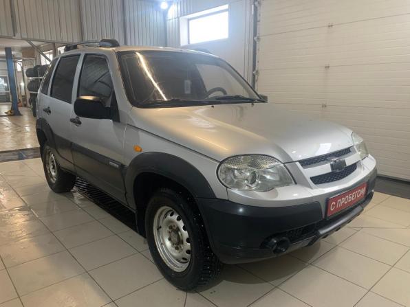 Chevrolet Niva I Рестайлинг с пробегом 2010 года, цена 331 000 рублей, 210000 км, внедорожник, Автокод Объявления