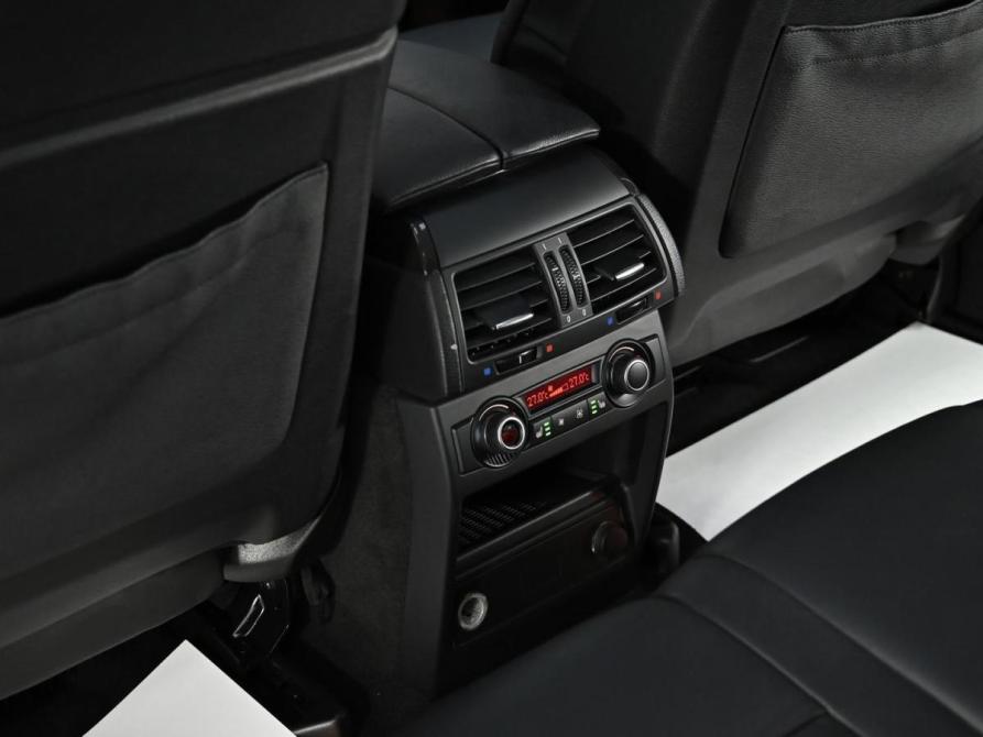 BMW X5 II (E70) Рестайлинг Москва  - изображение 17