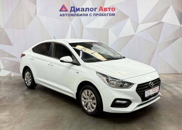 Hyundai Solaris II с пробегом 2017 года, цена 1 360 000 рублей, 96754 км, седан, Автокод Объявления