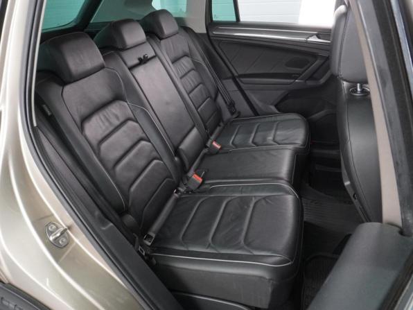 Volkswagen Tiguan II с пробегом 2017 года, цена 1 774 000 рублей, 311064 км, внедорожник, Автокод Объявления