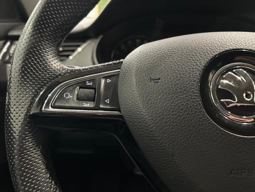 Skoda Octavia III (A7) Санкт-Петербург  - изображение 17