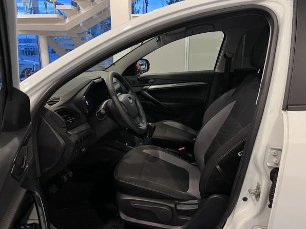 Lada (ВАЗ) Vesta I Рестайлинг (NG) с пробегом 2023 года, цена 999 000 рублей, 45997 км, седан, Автокод Объявления