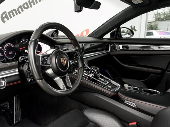 Porsche Panamera II с пробегом 2019 года, цена 8 890 000 рублей, 87118 км, лифтбек, Автокод Объявления