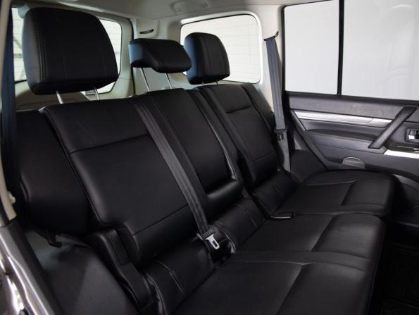Mitsubishi Pajero IV Рестайлинг 1 с пробегом 2012 года, цена 2 099 000 рублей, 198618 км, внедорожник, Автокод Объявления