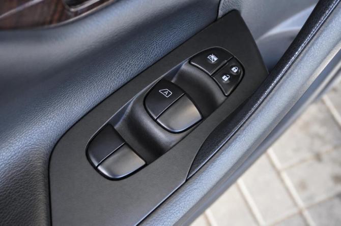 Nissan Teana III (L33) с пробегом 2015 года, цена 1 060 000 рублей, 240963 км, седан, Автокод Объявления