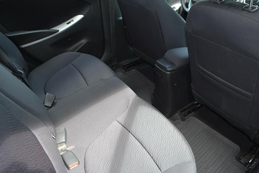 Hyundai Solaris I Старый Оскол  - изображение 19