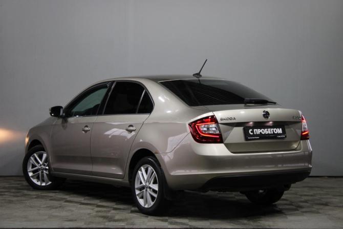 Skoda Rapid I Рестайлинг с пробегом 2017 года, цена 1 199 000 рублей, 117000 км, лифтбек, Автокод Объявления
