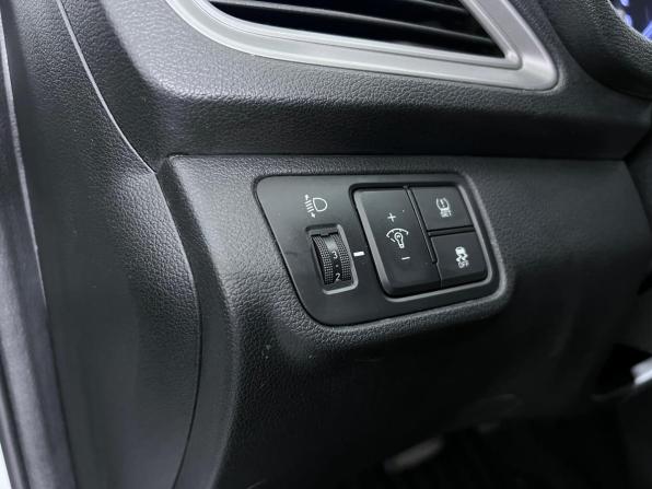 Hyundai Solaris II с пробегом 2019 года, цена 1 299 000 рублей, 146350 км, седан, Автокод Объявления