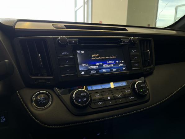 Toyota RAV4 IV (XA40) Рестайлинг с пробегом 2016 года, цена 2 720 000 рублей, 90100 км, внедорожник, Автокод Объявления
