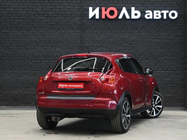 Nissan Juke I с пробегом 2011 года, цена 920 000 рублей, 153630 км, внедорожник, Автокод Объявления