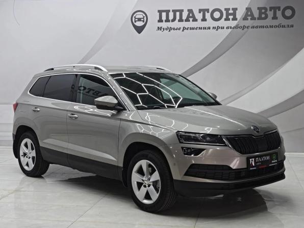Skoda Karoq I с пробегом 2020 года, цена 2 199 000 рублей, 207000 км, внедорожник, Автокод Объявления