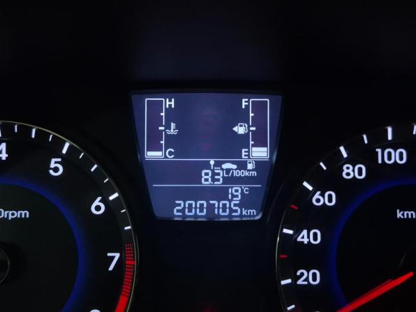 Hyundai Solaris I Рестайлинг с пробегом 2016 года, цена 715 000 рублей, 200576 км, седан, Автокод Объявления