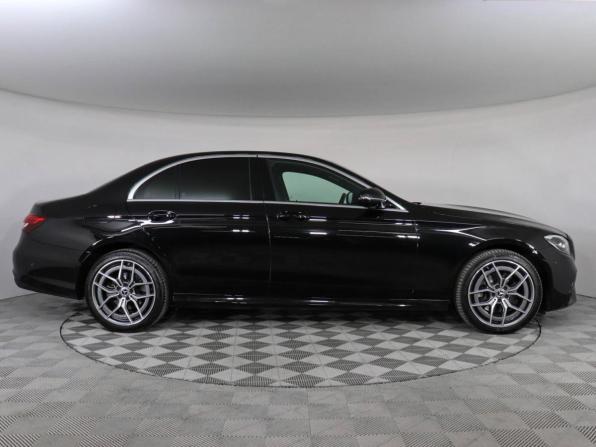 Mercedes-Benz E-Класс V (W213 S213 C238) Рестайлинг с пробегом 2020 года, цена 4 997 000 рублей, 50775 км, седан, Автокод Объявления