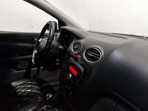 Ford Focus II Рестайлинг с пробегом 2008 года, цена 459 000 рублей, 278597 км, седан, Автокод Объявления