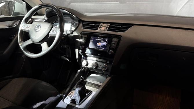 Skoda Octavia III (A7) с пробегом 2013 года, цена 870 000 рублей, 283125 км, лифтбек, Автокод Объявления