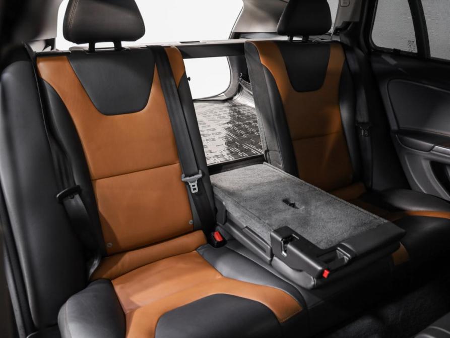Volvo V60 Cross Country I Санкт-Петербург  - изображение 26