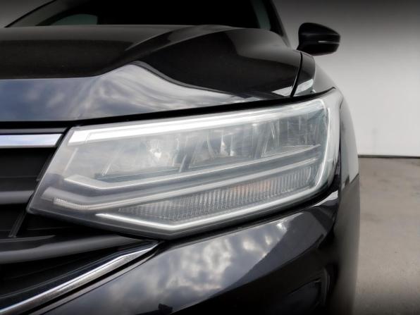 Volkswagen Tiguan II Рестайлинг с пробегом 2021 года, цена 2 150 000 рублей, 166321 км, внедорожник, Автокод Объявления