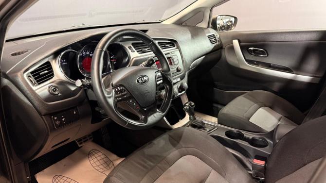 Kia Ceed II с пробегом 2012 года, цена 1 300 000 рублей, 124672 км, хэтчбек, Автокод Объявления