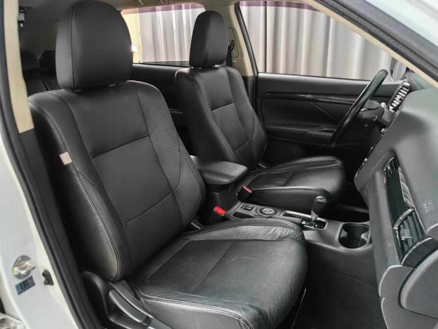 Mitsubishi Outlander III Рестайлинг 2 Подольск  - изображение 7