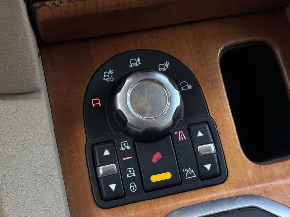 Land Rover Discovery IV с пробегом 2011 года, цена 1 850 000 рублей, 183379 км, внедорожник, Автокод Объявления
