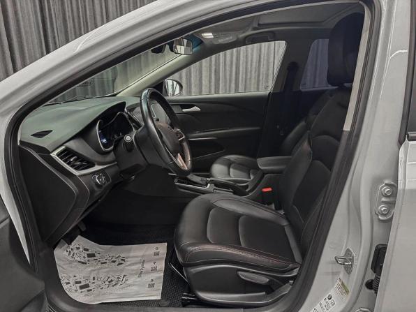 Chevrolet Monza II с пробегом 2020 года, цена 1 249 000 рублей, 48000 км, седан, Автокод Объявления