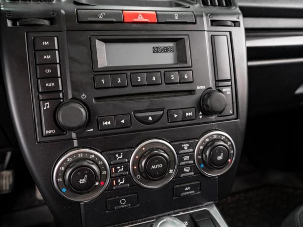Land Rover Freelander II Рестайлинг с пробегом 2011 года, цена 1 229 000 рублей, 257812 км, внедорожник, Автокод Объявления