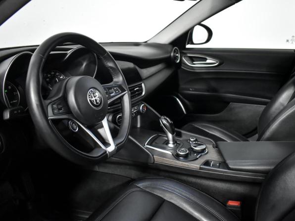 Alfa Romeo Giulia II (952) с пробегом 2018 года, цена 2 722 000 рублей, 90325 км, седан, Автокод Объявления
