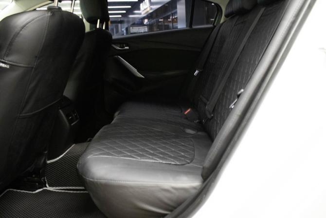 Mazda 6 III (GJ) Рестайлинг с пробегом 2015 года, цена 1 539 000 рублей, 237236 км, седан, Автокод Объявления
