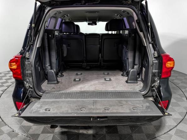 Toyota Land Cruiser 200 Series Рестайлинг 1 с пробегом 2012 года, цена 2 779 000 рублей, 220000 км, внедорожник, Автокод Объявления