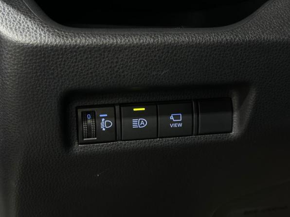 Toyota RAV4 V (XA50) с пробегом 2020 года, цена 3 100 000 рублей, 42015 км, внедорожник, Автокод Объявления