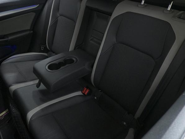 Volkswagen Golf VIII с пробегом 2021 года, цена 2 530 000 рублей, 33428 км, хэтчбек, Автокод Объявления