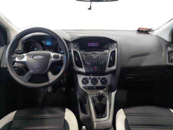Ford Focus III с пробегом 2011 года, цена 715 000 рублей, 146000 км, хэтчбек, Автокод Объявления