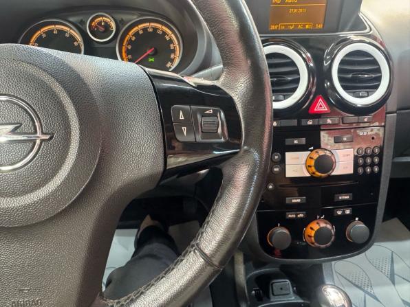 Opel Corsa D Рестайлинг II с пробегом 2011 года, цена 729 000 рублей, 174346 км, хэтчбек, Автокод Объявления