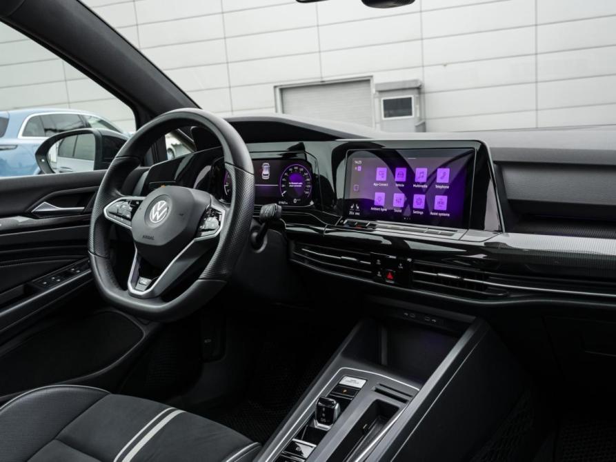 Volkswagen Golf VIII Москва  - изображение 17