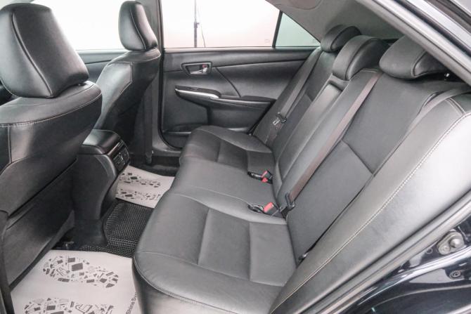 Toyota Camry VII (XV50) Рестайлинг с пробегом 2015 года, цена 2 599 000 рублей, 243000 км, седан, Автокод Объявления
