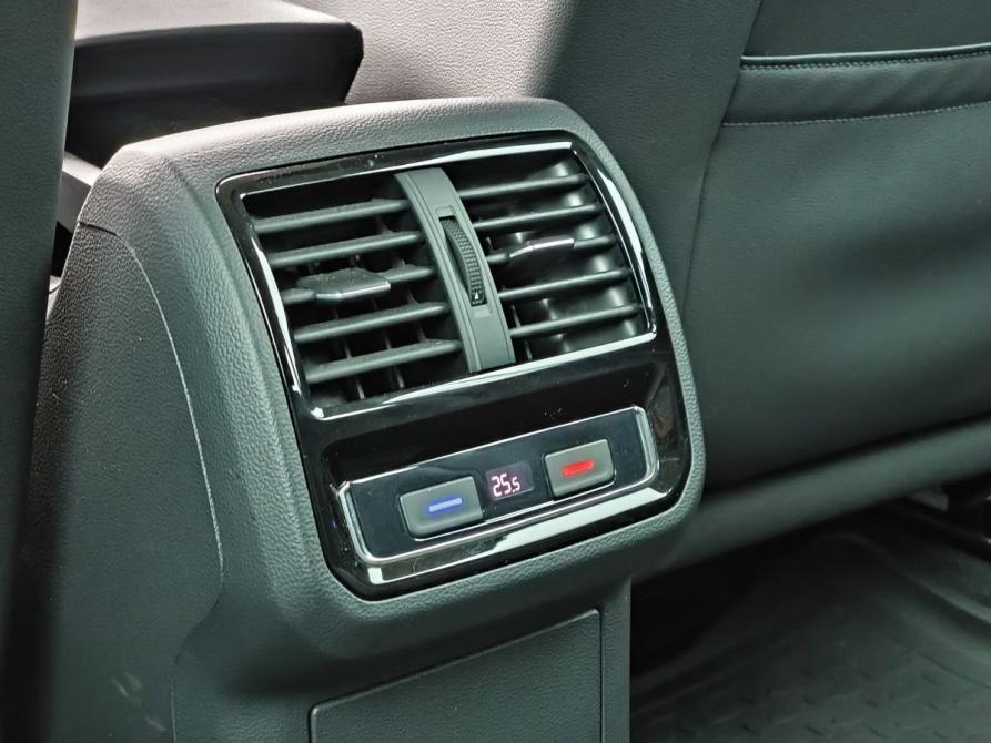 Volkswagen Passat B8 Санкт-Петербург  - изображение 23