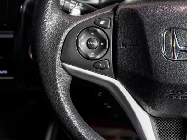 Honda Fit III с пробегом 2013 года, цена 890 000 рублей, 136000 км, хэтчбек, Автокод Объявления