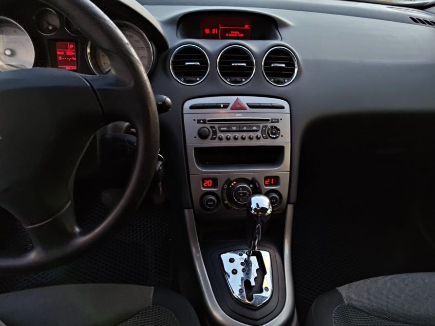 Peugeot 308 I Челябинск  - изображение 9
