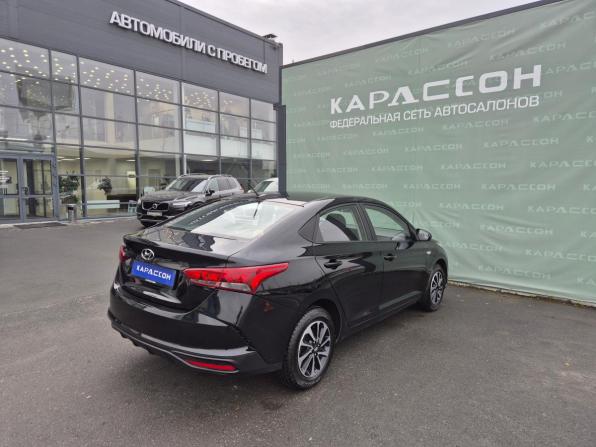 Hyundai Solaris II Рестайлинг с пробегом 2022 года, цена 1 590 000 рублей, 67211 км, седан, Автокод Объявления
